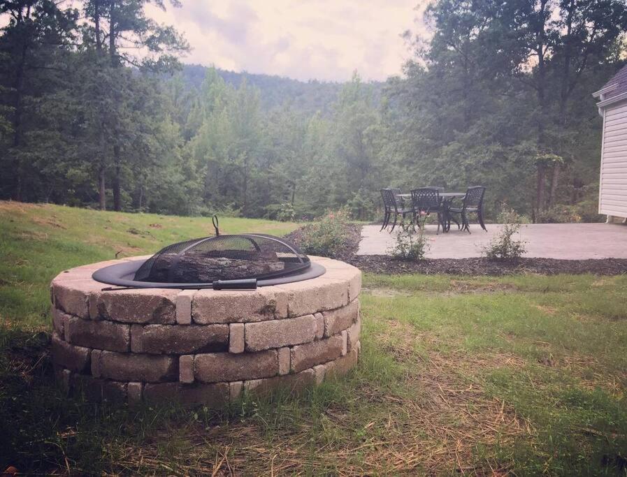 Primrose Cottage - Private Lake, Hot Tub, ATV Trails Mena Exteriör bild